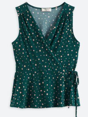 Kaique Surplice Sleeveless Knit Top